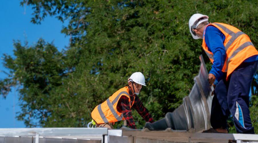 Professional new roof installation services in Middlebranch, OH